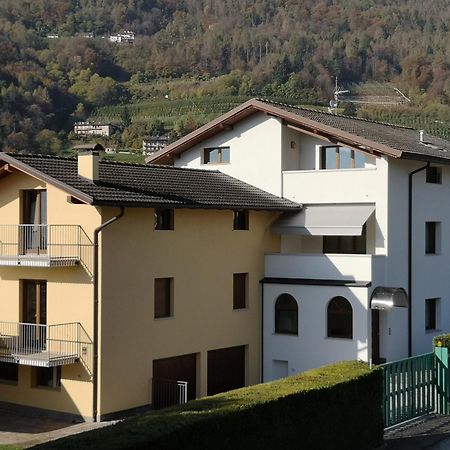 Appartamenti Casa Viviana แปร์จีนา วัลซูกานา ภายนอก รูปภาพ