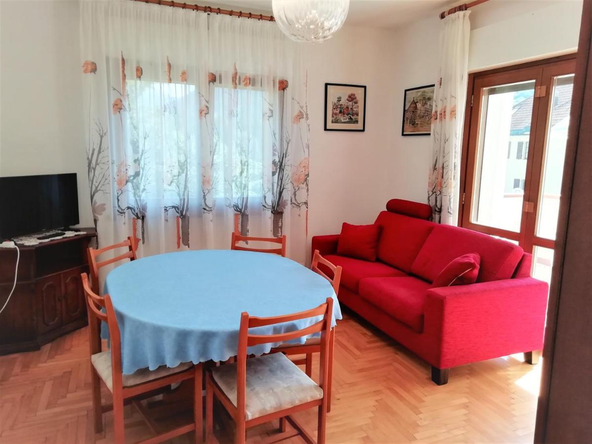Appartamenti Casa Viviana แปร์จีนา วัลซูกานา ภายนอก รูปภาพ