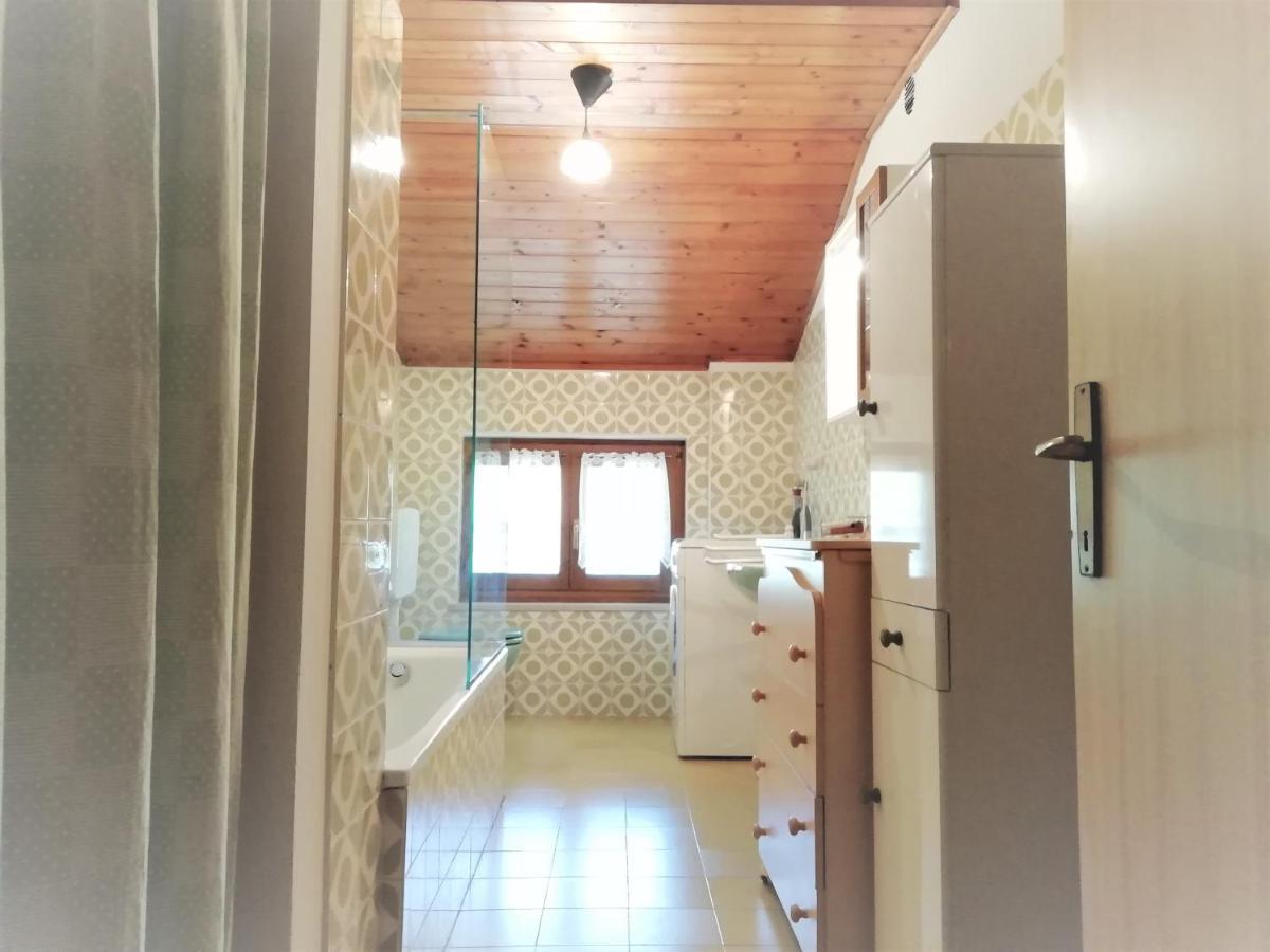 Appartamenti Casa Viviana แปร์จีนา วัลซูกานา ภายนอก รูปภาพ