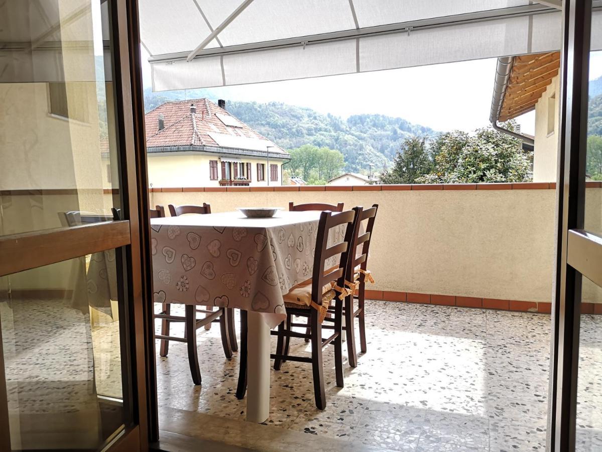 Appartamenti Casa Viviana แปร์จีนา วัลซูกานา ภายนอก รูปภาพ