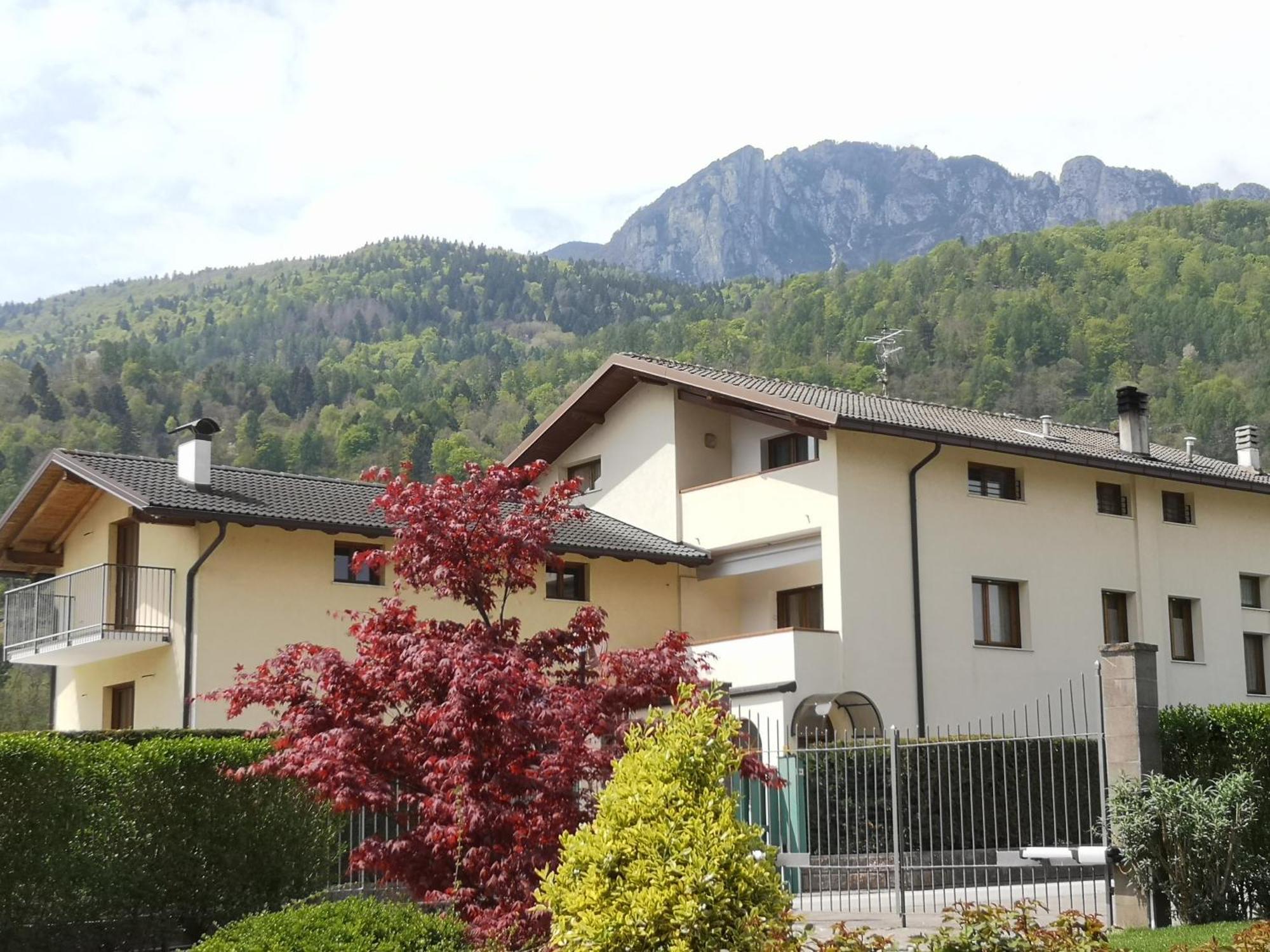 Appartamenti Casa Viviana แปร์จีนา วัลซูกานา ภายนอก รูปภาพ
